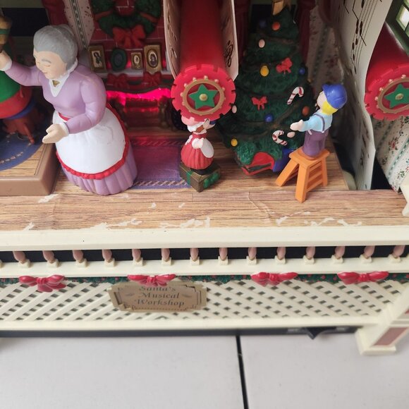Mr. Christmas Animated & Musical Santa's Workshop - Picture 11 of 16